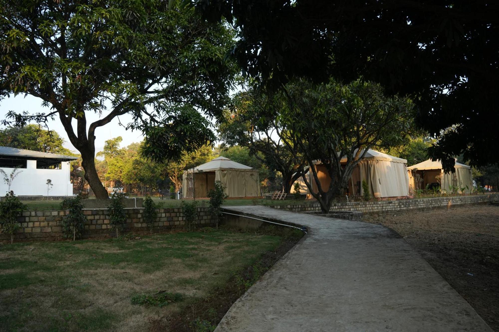 3Acres Resorts Dehradun Exterior photo
