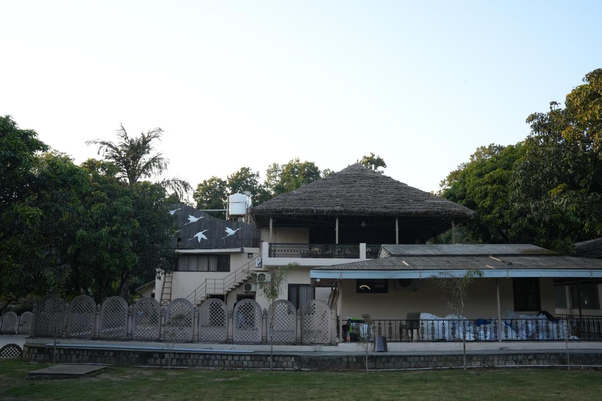 3Acres Resorts Dehradun Exterior photo